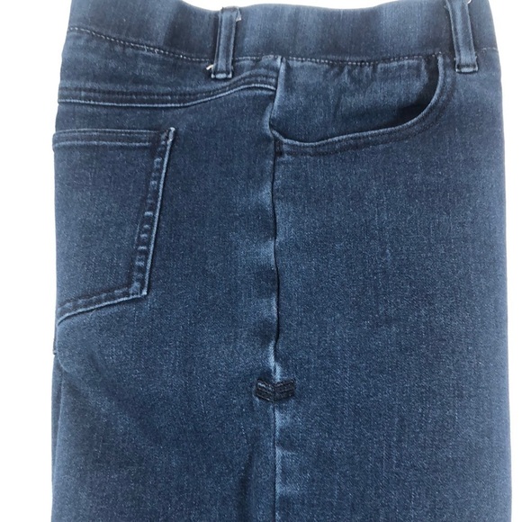 Betabrand Straight-Leg | 4-Pocket Pull On Yoga Denim Pant Medium, Short Petite - Picture 9 of 13